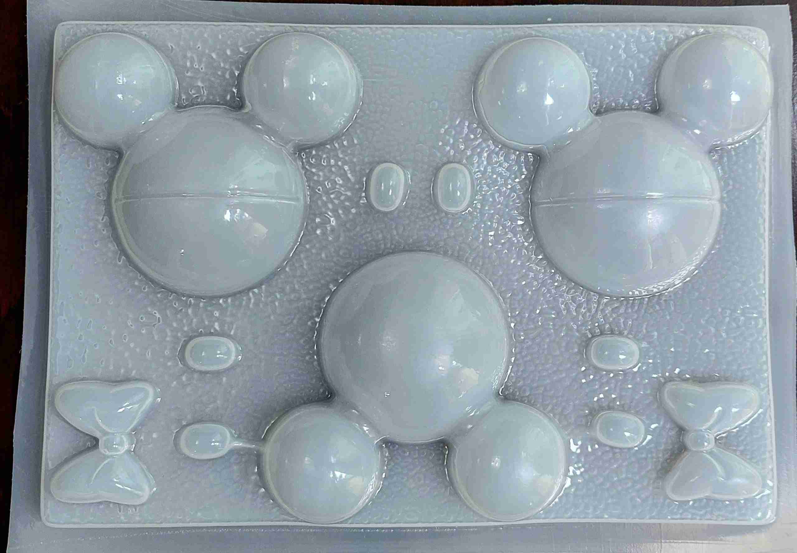 Molde Logo Michey Moña