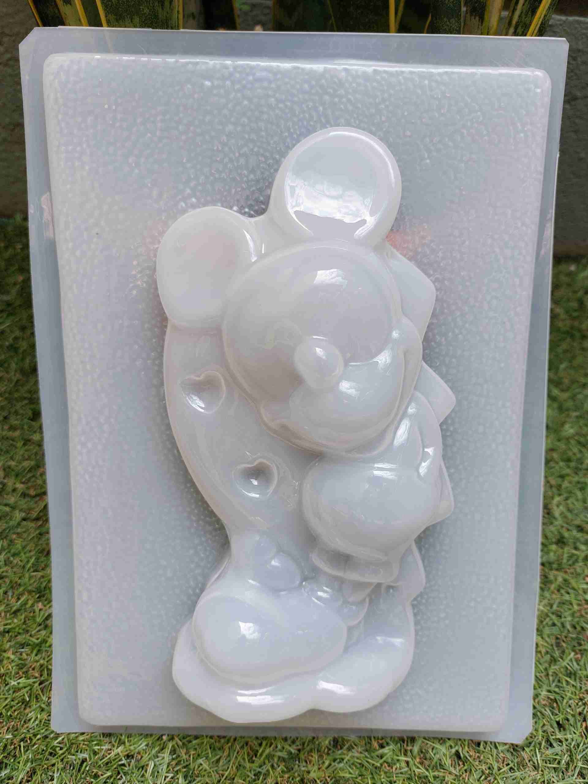 Molde Mickey mitad corazòn