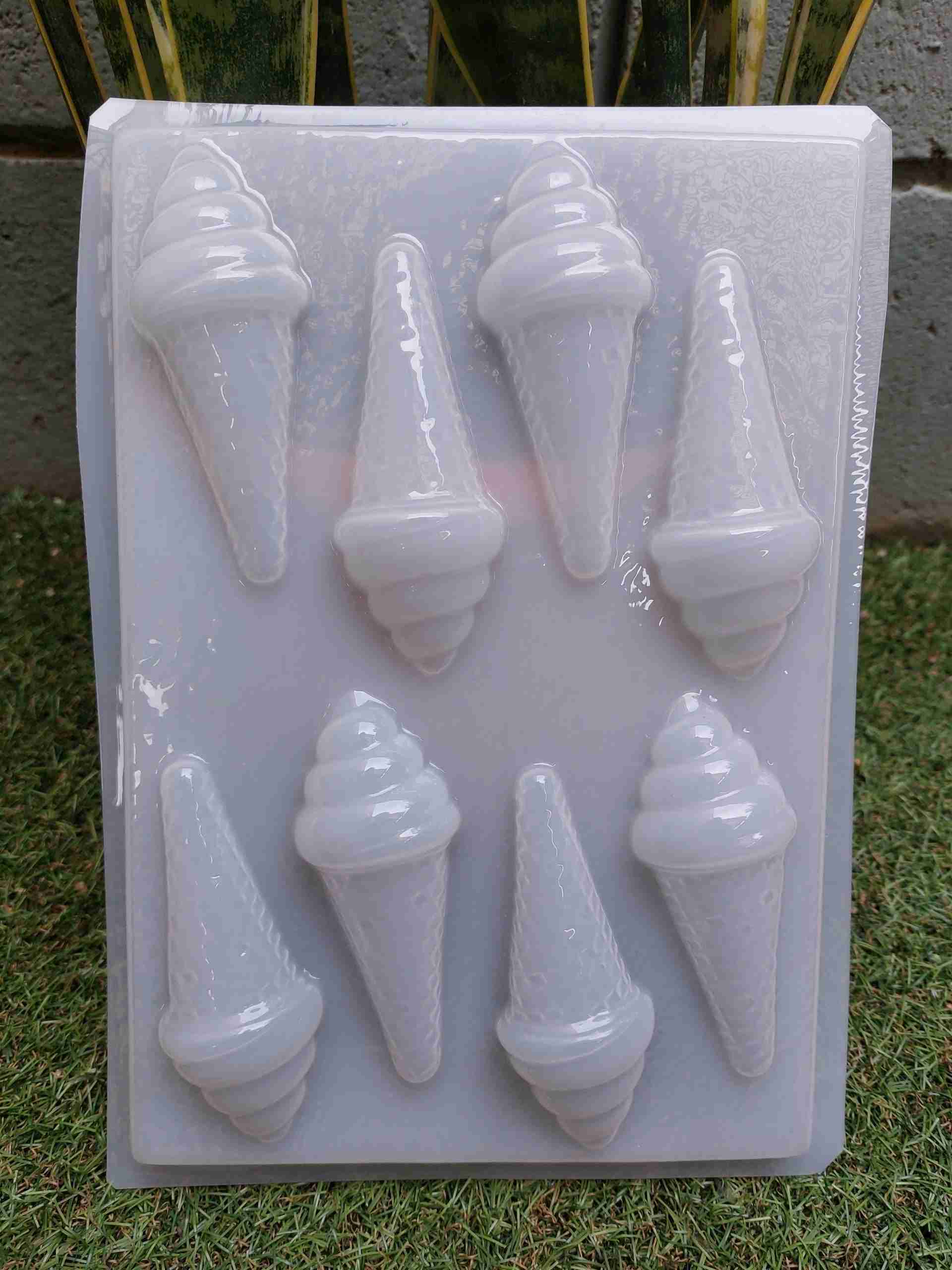 Molde heladitos de cono