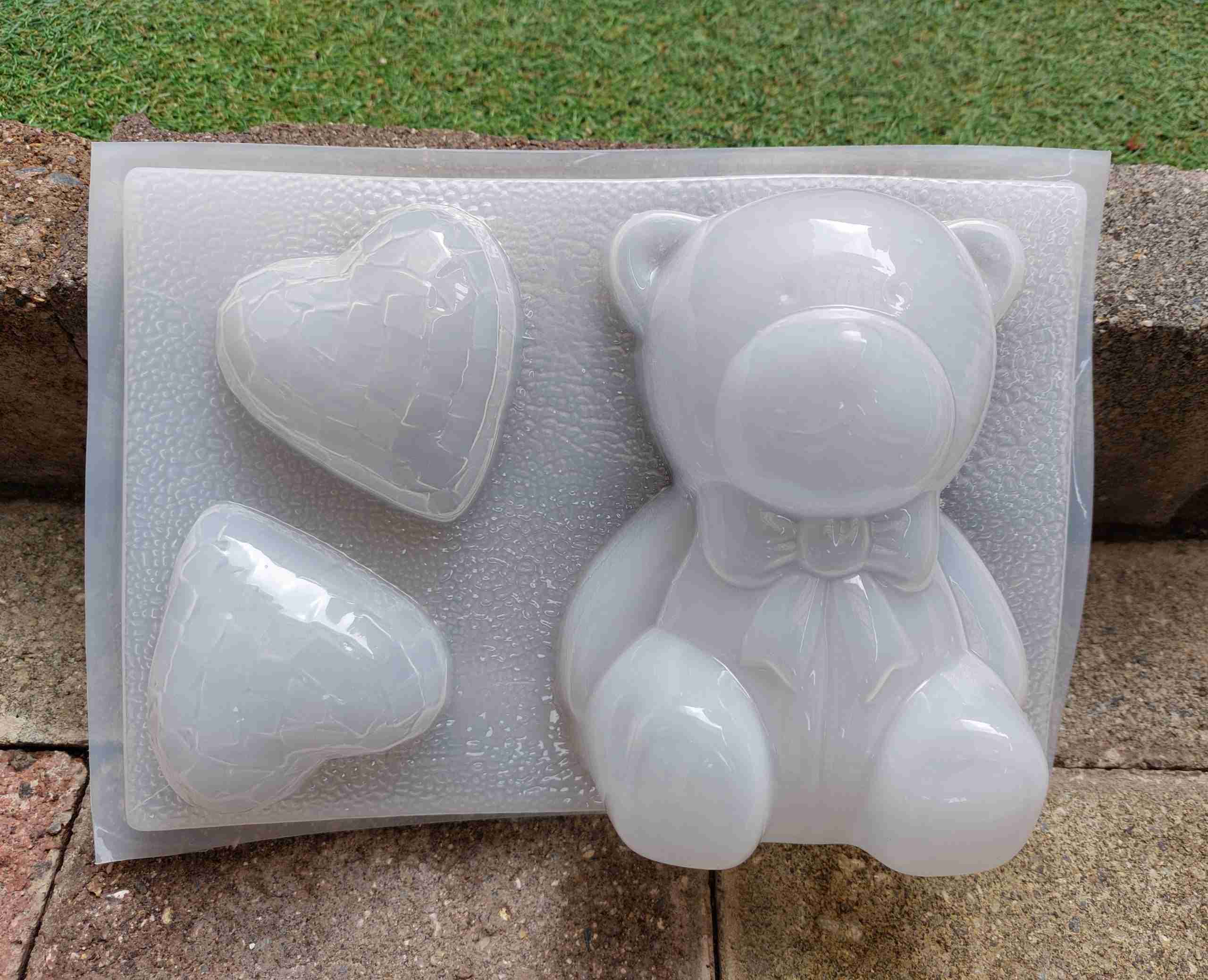 Molde Oso 3D con 2 corazones