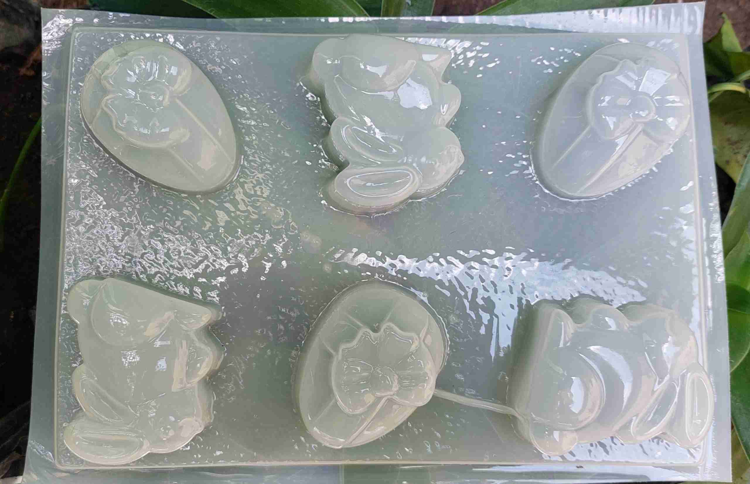 Molde conejos y huevos de pascua