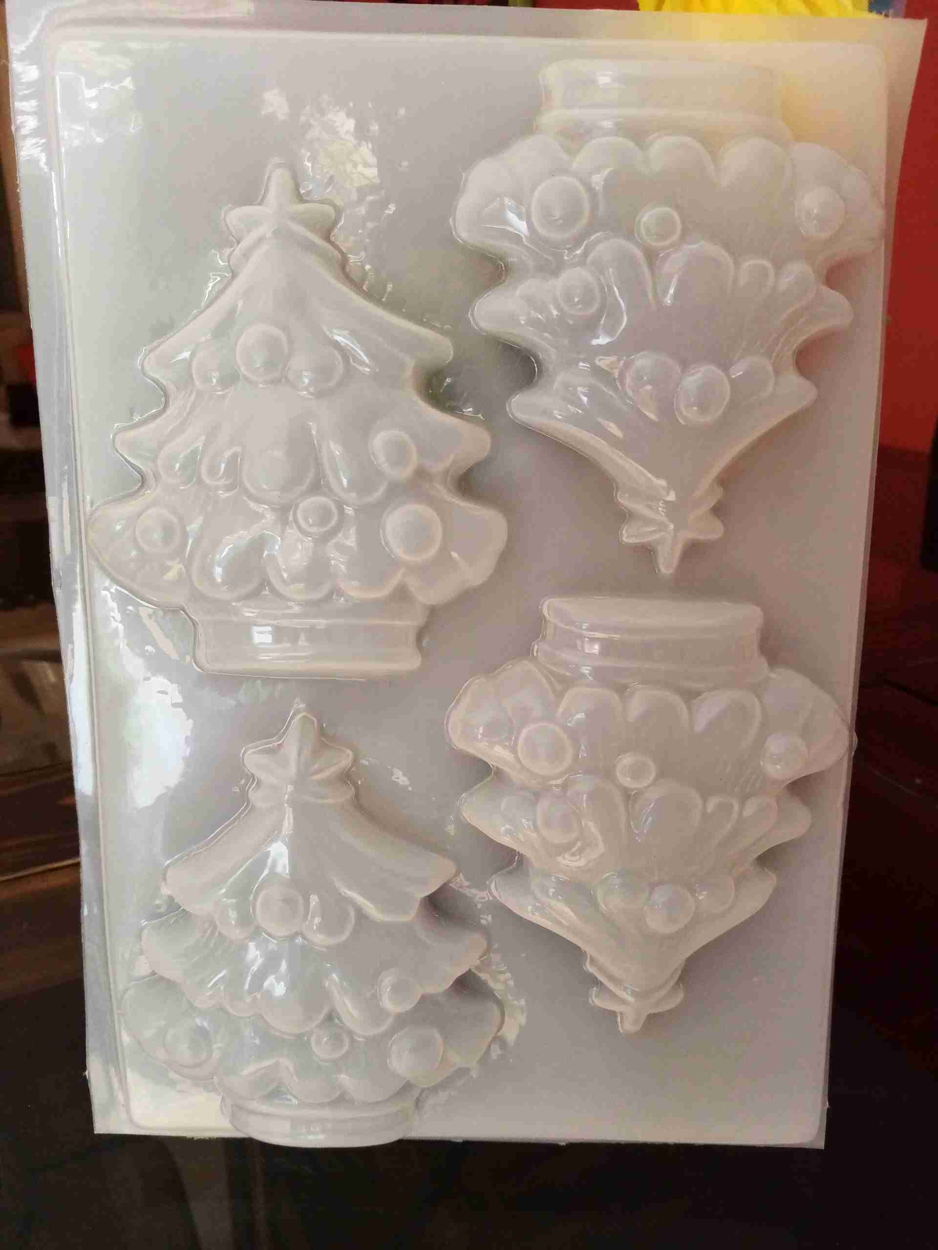 Molde arbolitos de 4