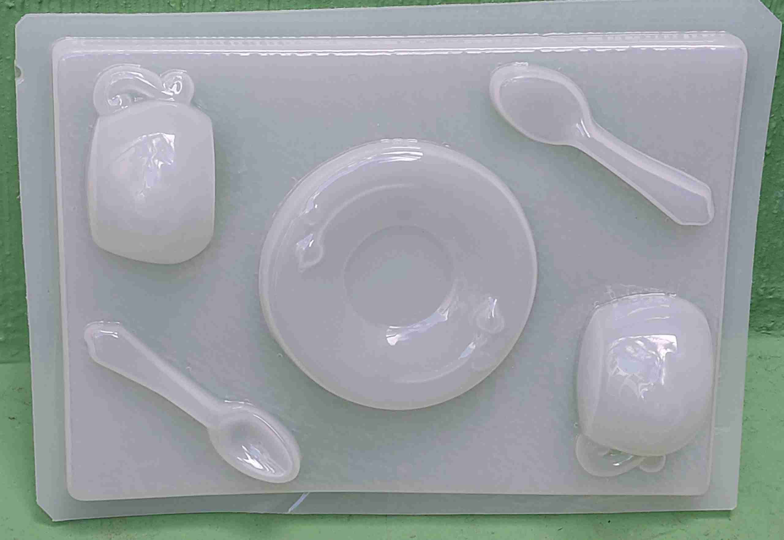 Molde plato, cucharas y azucareras