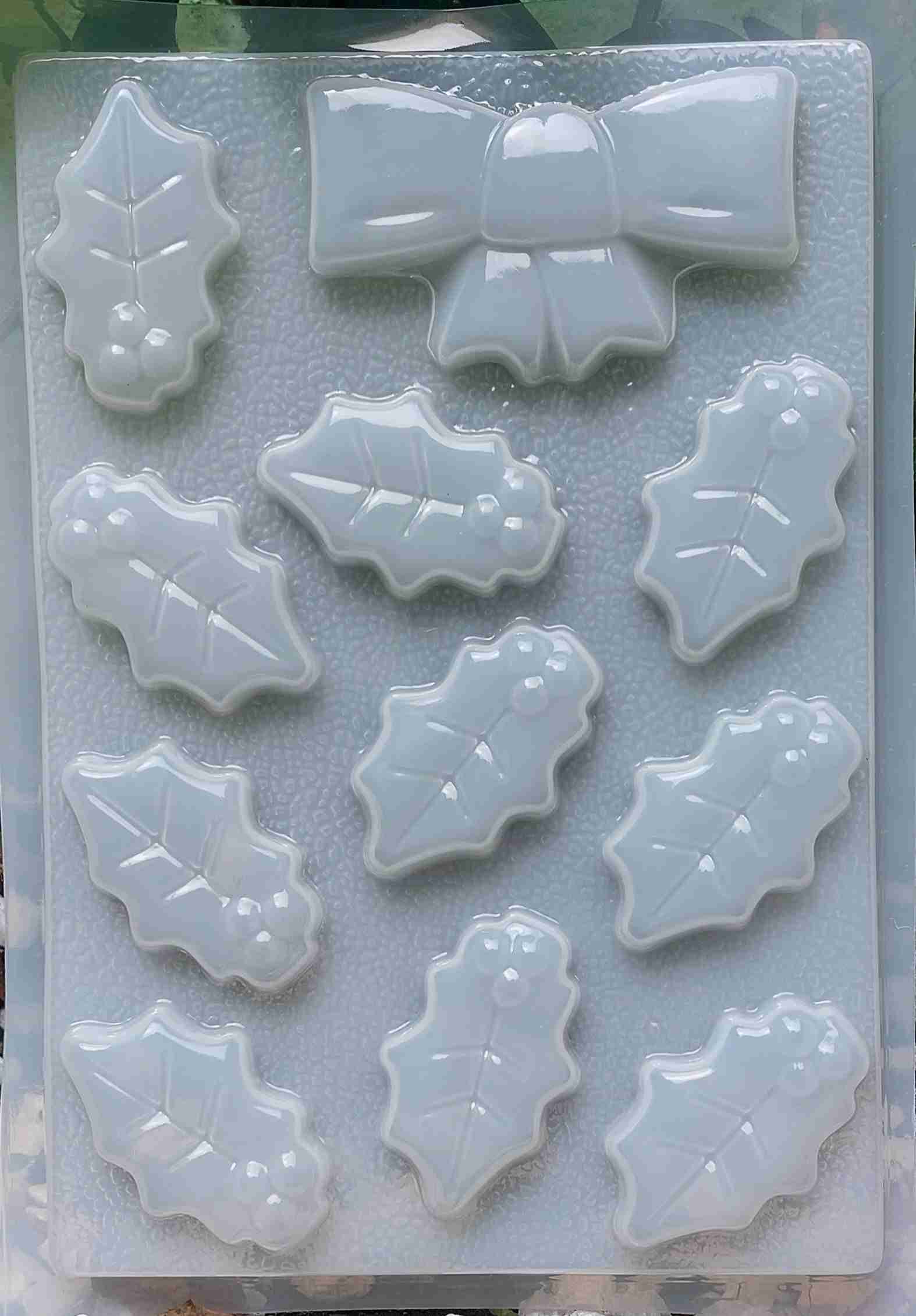 Molde hojas de muèrdago y moña