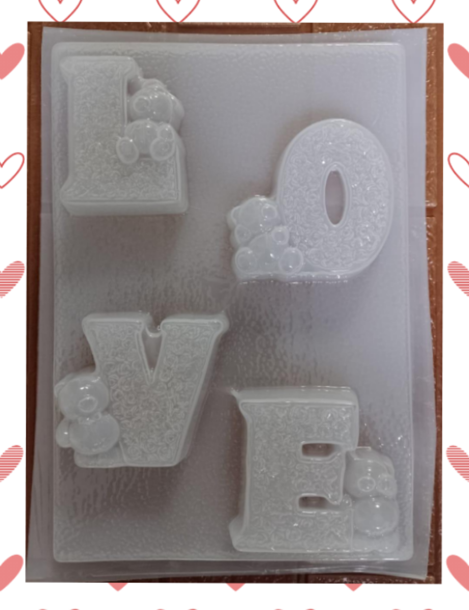 Molde letras LOVE con ositos